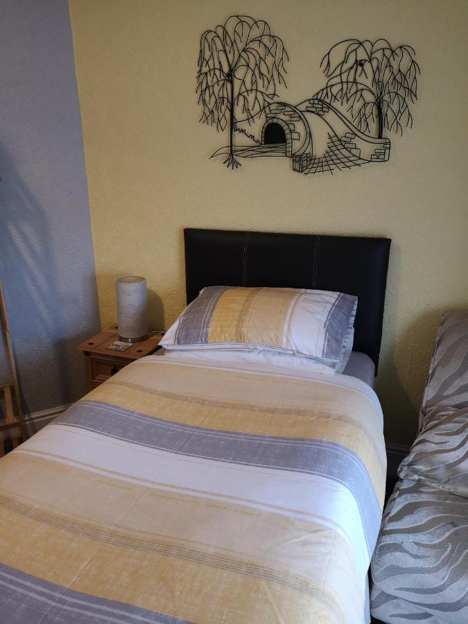 The Phoenix Guest House Scarborough Kültér fotó